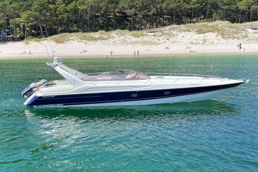 motorboat charter galicia